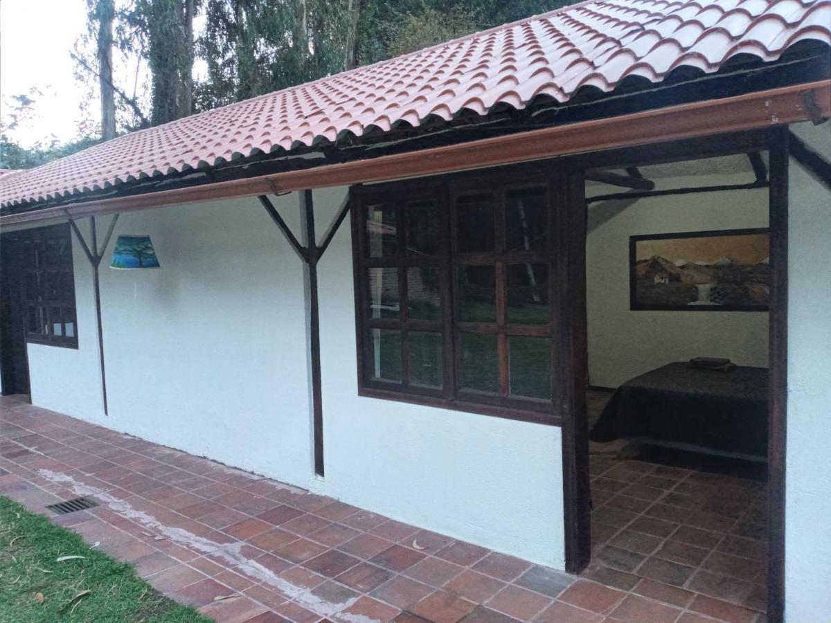 Quinta Los Eucaliptos Villa Quito Exterior photo
